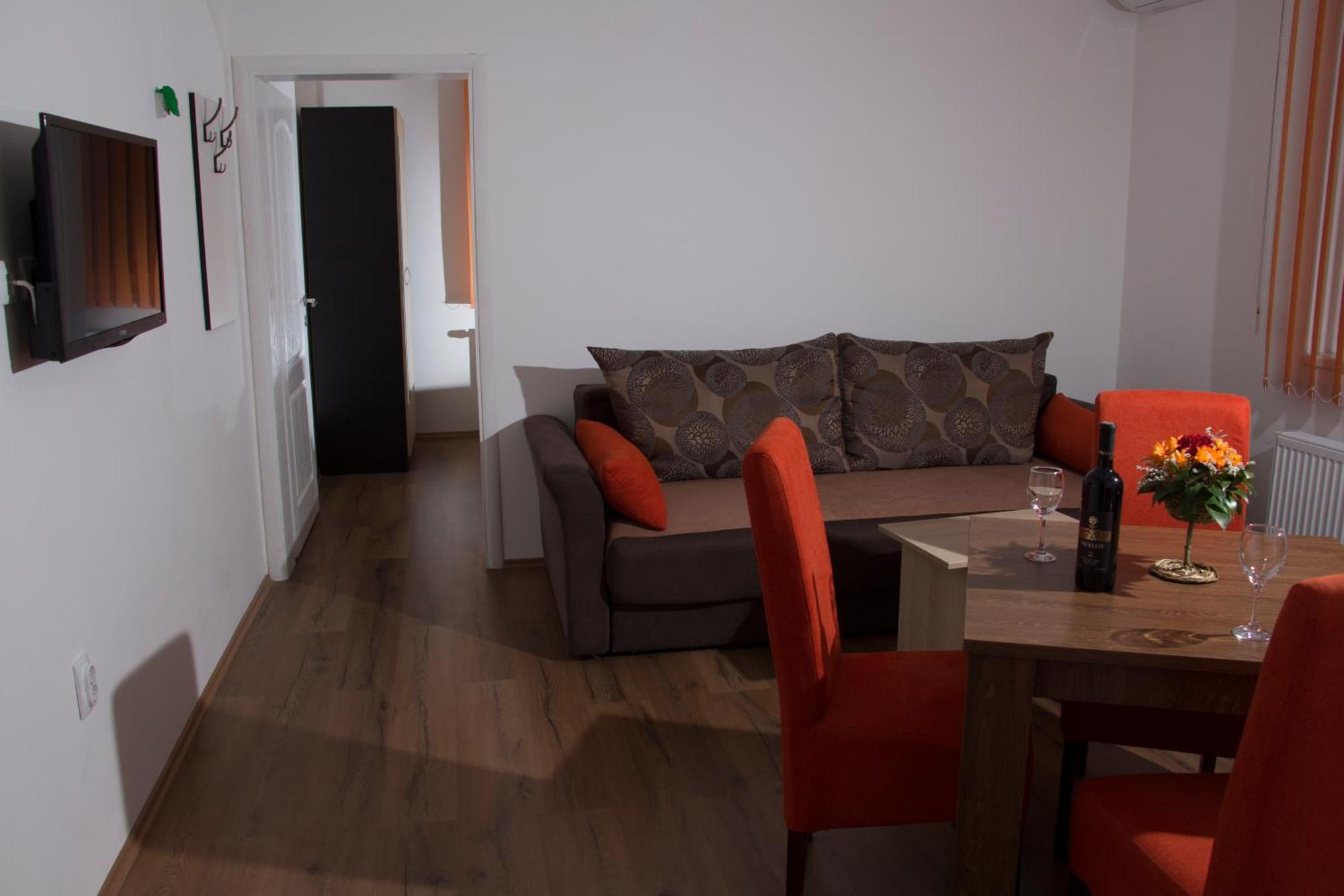 Kety Apartments Kragujevac Zimmer foto